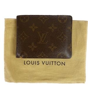 Authentic Louis Vuitton mens wallet with dust bag